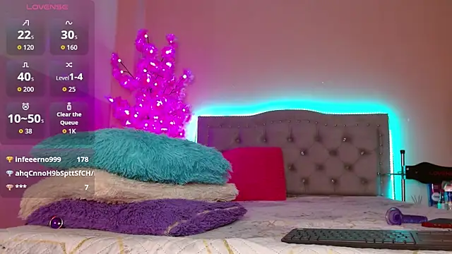 sexykiara_'s cam snapshot