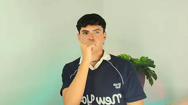 CamiiGuzmanX's cam snapshot