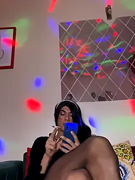 Beautifulelina's cam snapshot