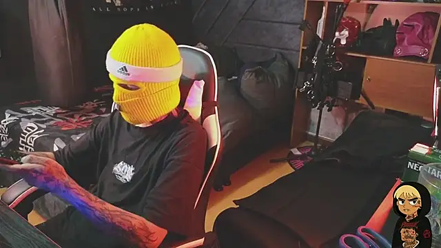 AcidMilo live sex cam