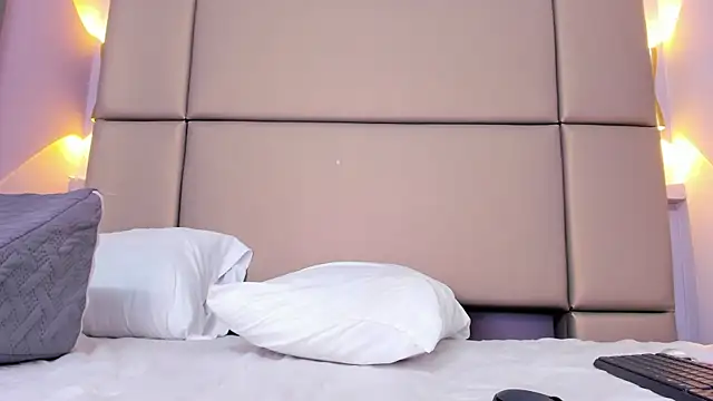 lucianasmith_ live sex cam