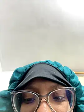 Curly_lily live sex cam