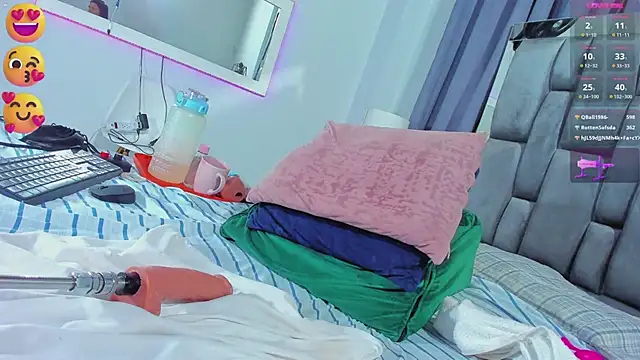 Antonellahorny69 live sex cam