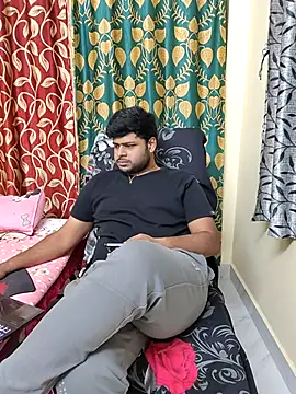 ChillBoyyy live sex cam