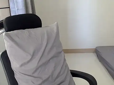 Chubbytransgirl21 live sex cam