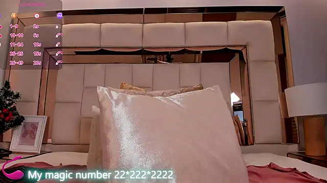 anyi_sweet_titss's cam snapshot