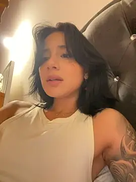 Ale_Lewis live sex cam