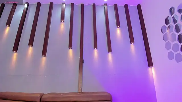 Sophia_Cameron live sex cam