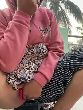 Ishikaranaa live sex cam