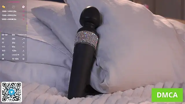 DaisyHearl live sex cam