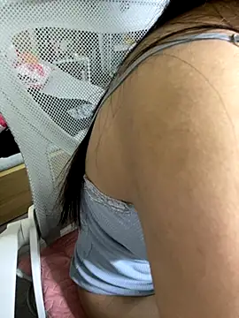 Mina048 live sex cam