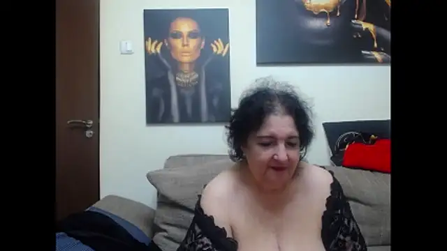 maturekorine live sex cam