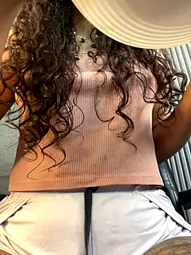 KaitlynLoveCam live sex cam