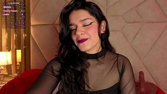 ValerieKay_ live sex cam