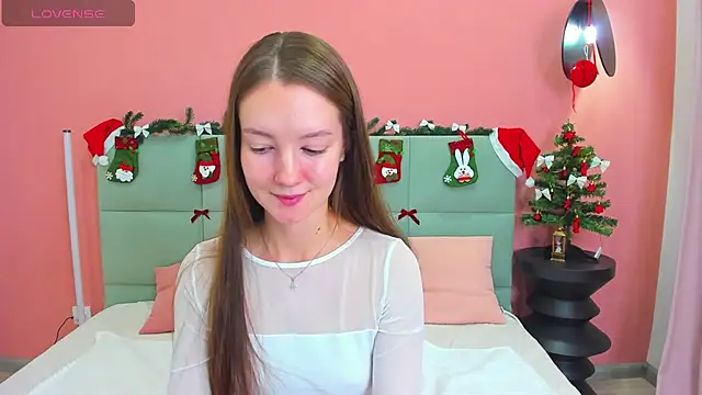 LoraSunnyy live sex cam