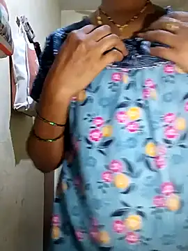 Kavya5500 live sex cam