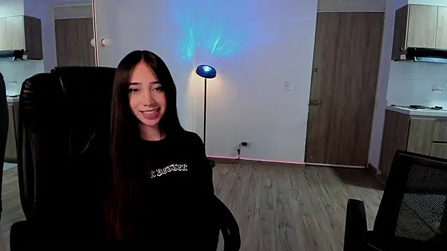 Mikeyvioleta_ live sex cam