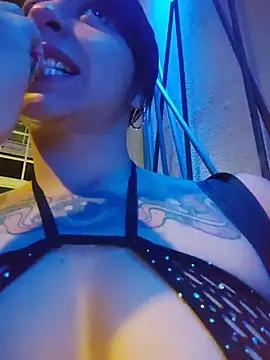 MaiPandora live sex cam