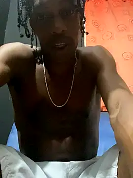 Larry-n-clouds's cam snapshot