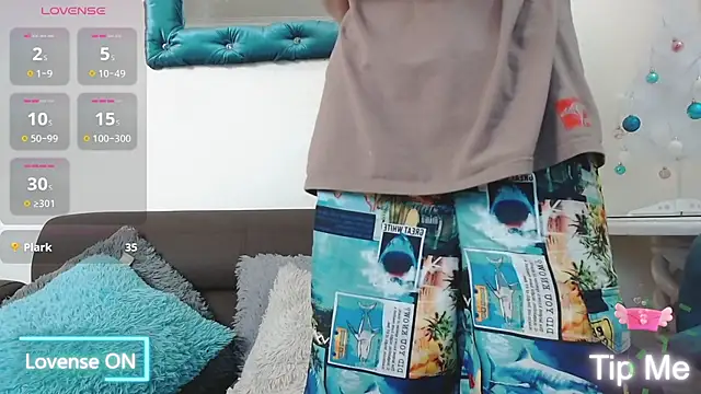 LiamBrown09 live sex cam