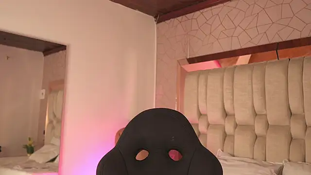 Kleverly_Manson1 live sex cam