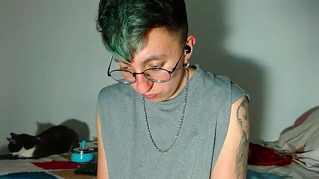 Sexyboy_666 live sex cam