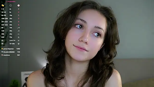 ZeniaBolich live sex cam