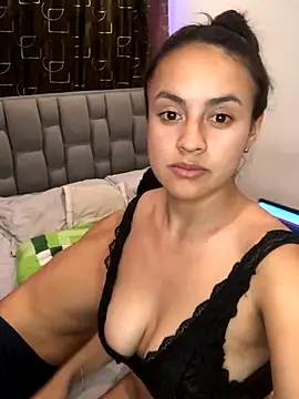 Shanonsex2 live sex cam