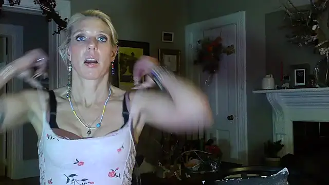 Glamazing live sex cam