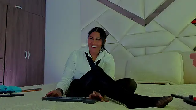 StormyButty18 live sex cam