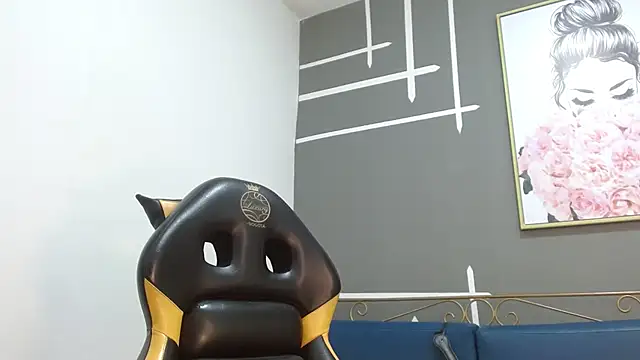 Ey_im_simone live sex cam