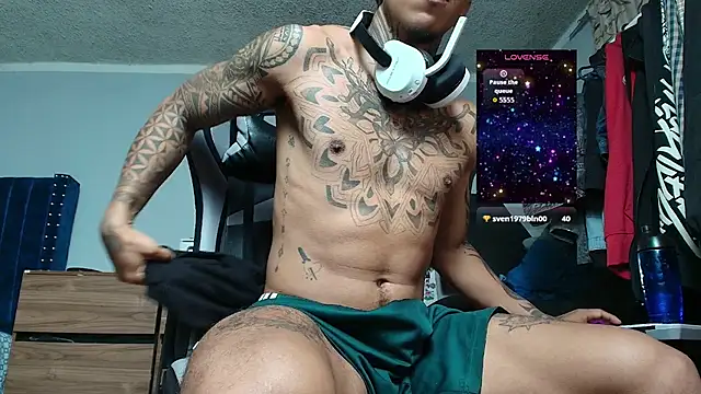 Nickhot0609 live sex cam