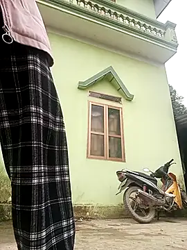 Ocnguyety live sex cam