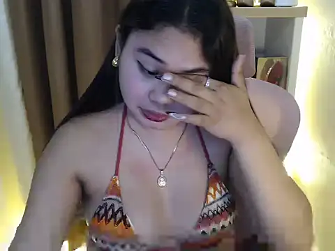 Annafoxy2xx live sex cam