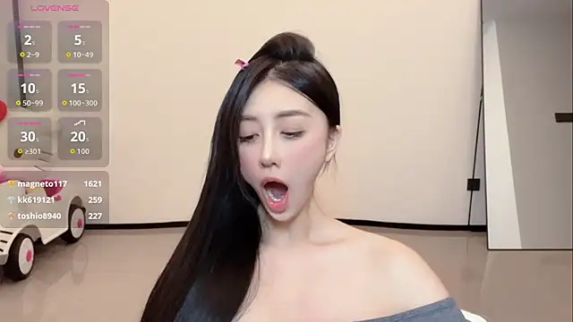 Melody-11 live sex cam