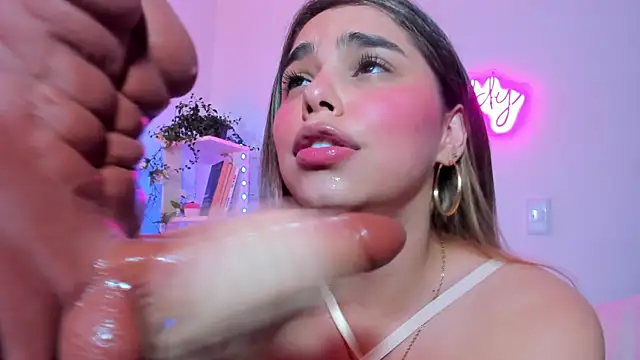 crisbell_lopez live sex cam