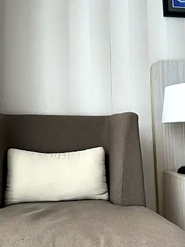 UmaTruewoman live sex cam