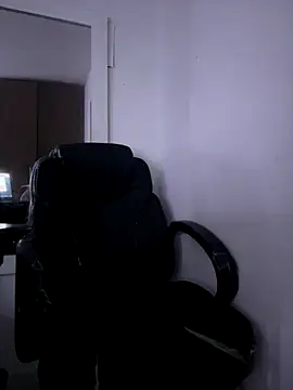 kira_velour's web cam