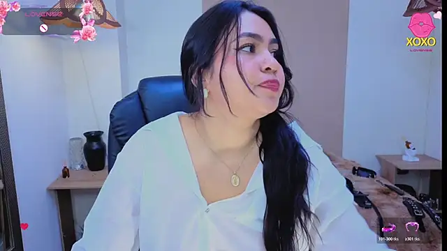 AmorMia's cam snapshot