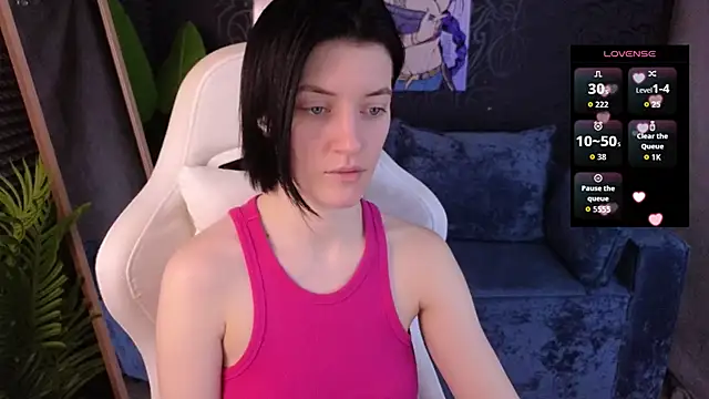 roxy_riot_'s cam snapshot