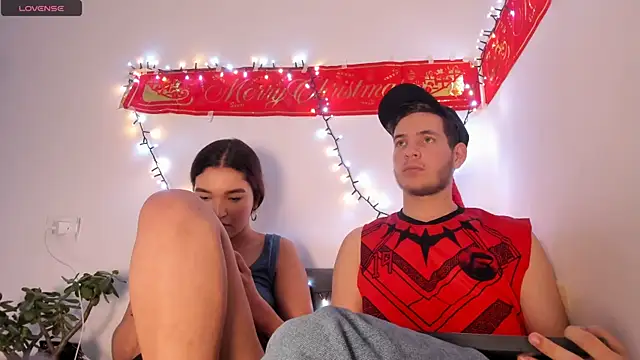 lara_and_danny live sex cam