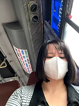 May-Squirt live sex cam