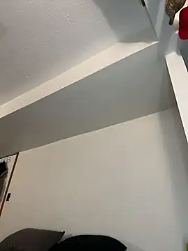 SLUTBR0's cam snapshot