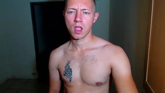 BlondZilla's cam snapshot