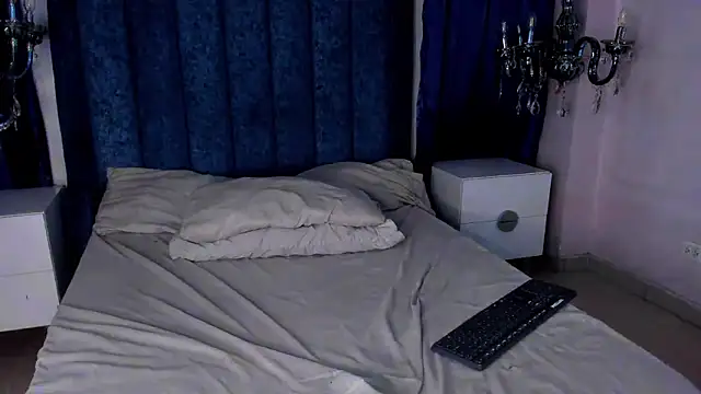 Anittatoro_ live sex cam