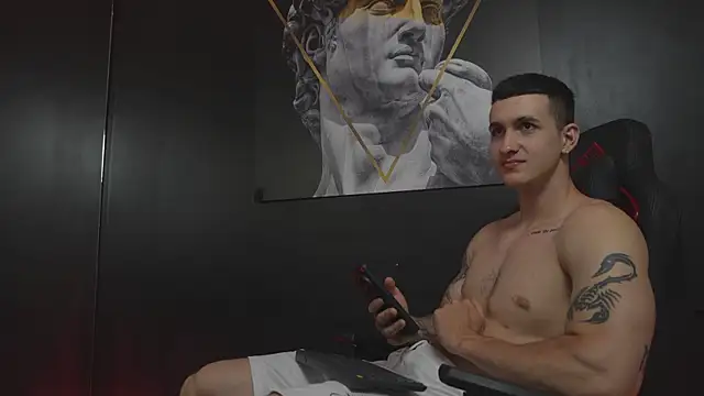 JacksonOlsenn live sex cam