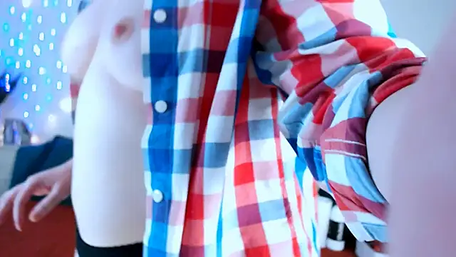 GoddessLara live sex cam