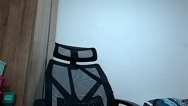 Sweet_navy_'s cam snapshot