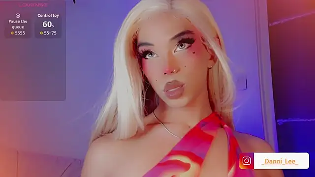 DanniLee_ live sex cam