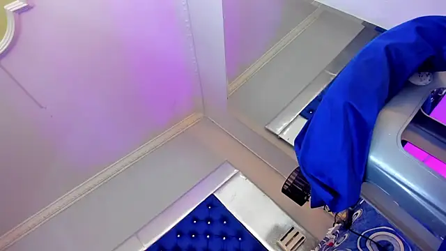 Eyleen_Santos live sex cam